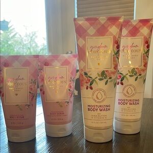 Bath and Body Works Gingham Gorgeous Body Wash and Scrub Set-NWT